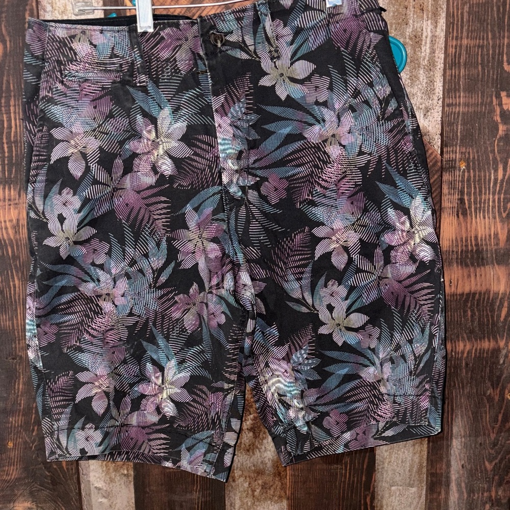 American Eagle Outfitters Black and White Shorts